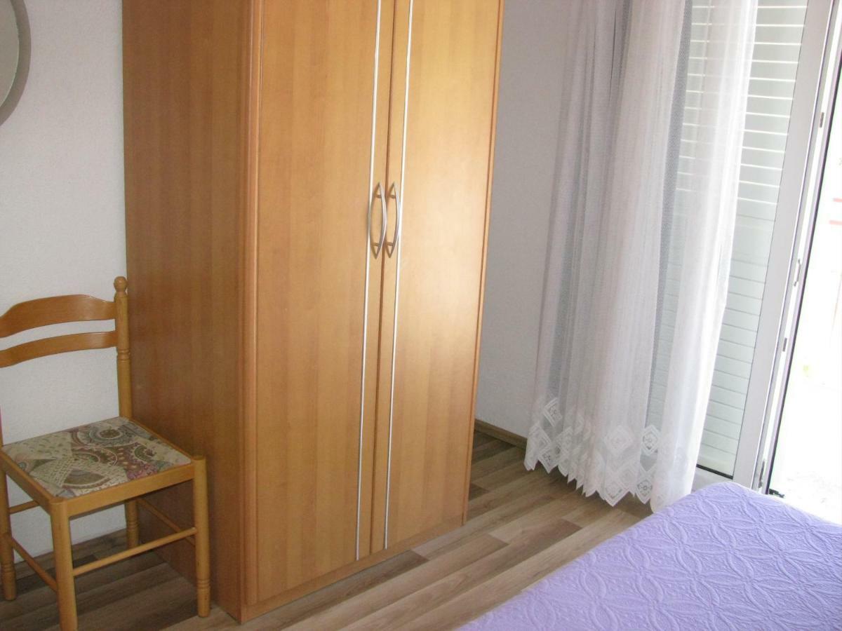 Apartments Sparada Mladen Grebastica Exterior photo